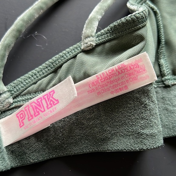 VS Pink Bra - Picture 5 of 6